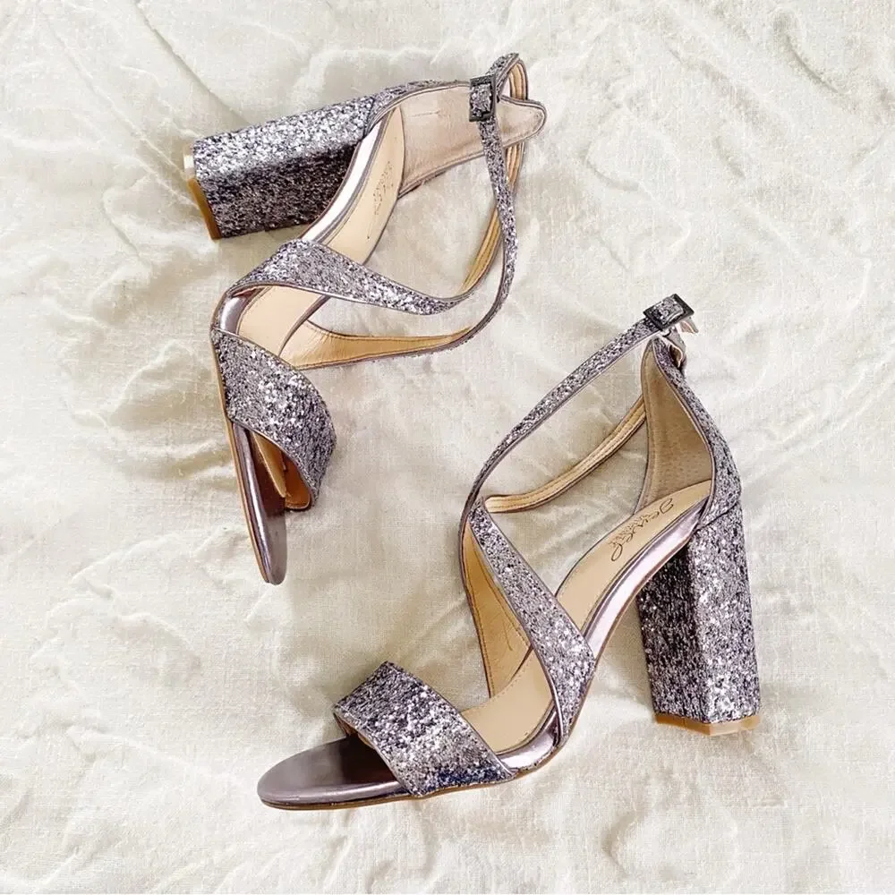 Badgley Mischka Cook Block Heel GlitterSandal Size 7 New